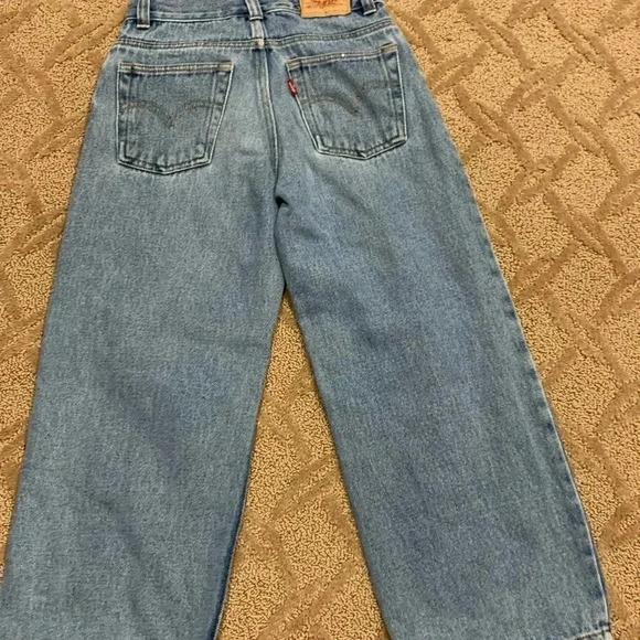 Vintage Youth Levi’s High Waist Jeans - Picture 2 of 5